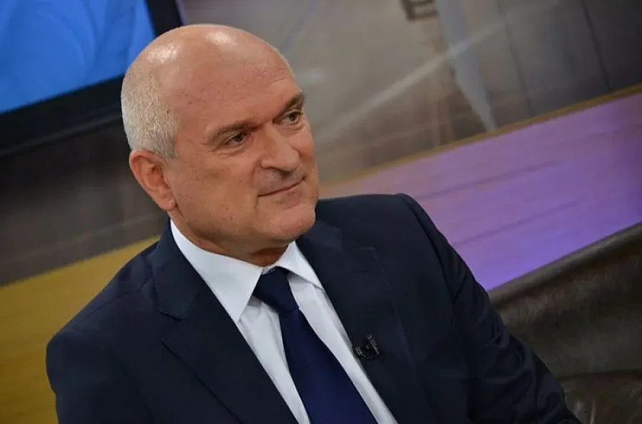 Главчев към областните управители: Звънете на министрите, не ги жалеге