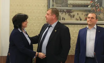 Каракачанов: За модернизацията на армията трябва да сме единни