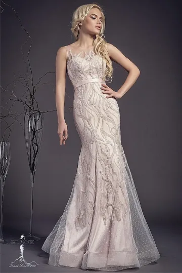 "Мис България" стана принцеса