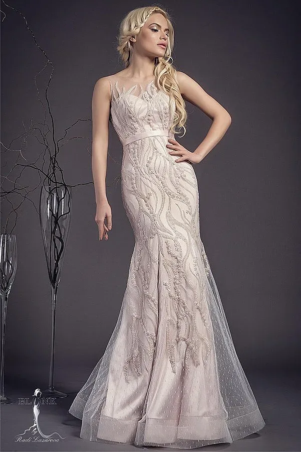 "Мис България" стана принцеса