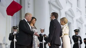 Франция скочи на Тръмп, след като погази паметта на загиналите при атентатите в Париж през 2015-а