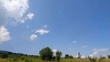 Слънчево и топло време за Гергьовден