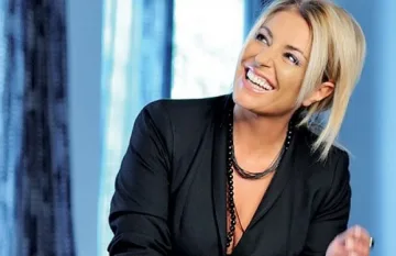 Хилда сече мераците на Рачков, щастлива е с приятеля си Пламен