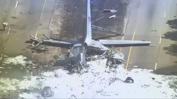 Петима загинаха при катастрофа на военен самолет в САЩ  