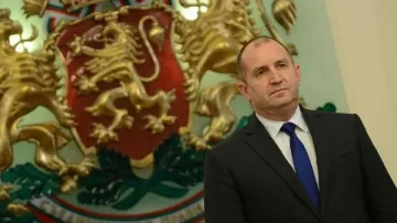 Румен Радев: Честит Първи май, скъпи сънародници!