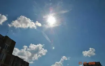 Горещо и облачно