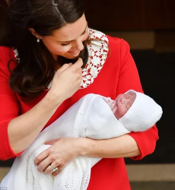 Покровителят на Англия бди над престолонаследник № 5