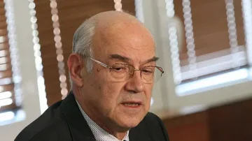 КЕВР иска писмен отговор за сделката за ЧЕЗ