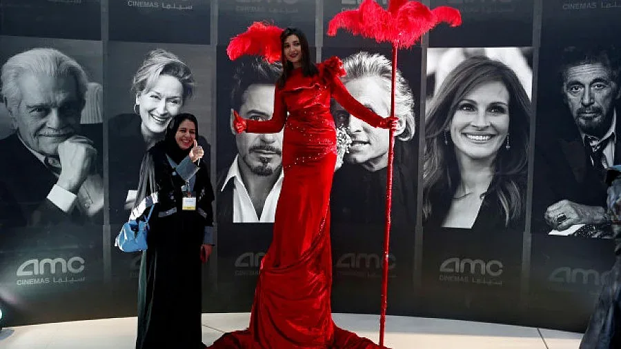 Огромен интерес към първата от 35 години кинопрожекция в Саудитска Арабия