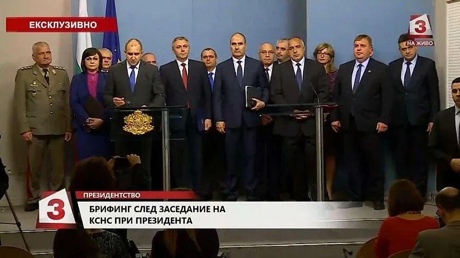 СЛЕД КСНС: Президентът алармира за слабостите в армията ни