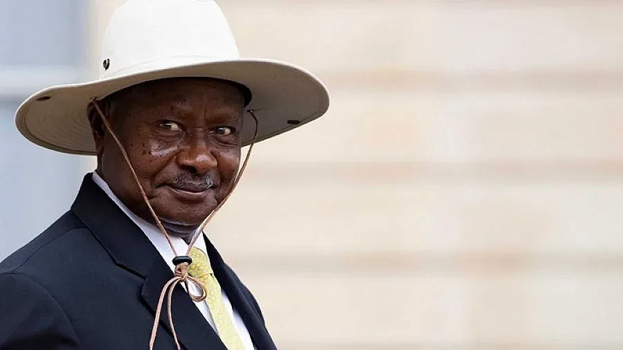 Президент забранява оралния секс, устата била за ядене