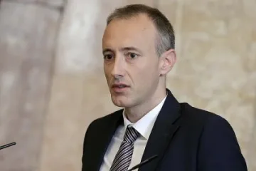 Дигитализираме образователната система с европари