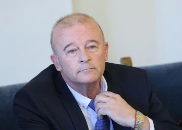 Транспортното министерство затяга контрола за безопасност при превозите на пътници