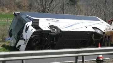 Жената, ударила автобуса на „Тракия”, е в ареста