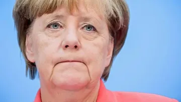 Меркел: Ударът по Сирия беше необходим