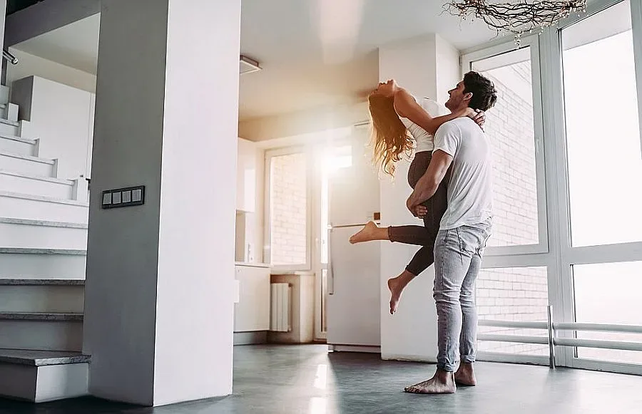 Любовта е по-силна от парите: Ето как бракът прави бедните двойки щастливи