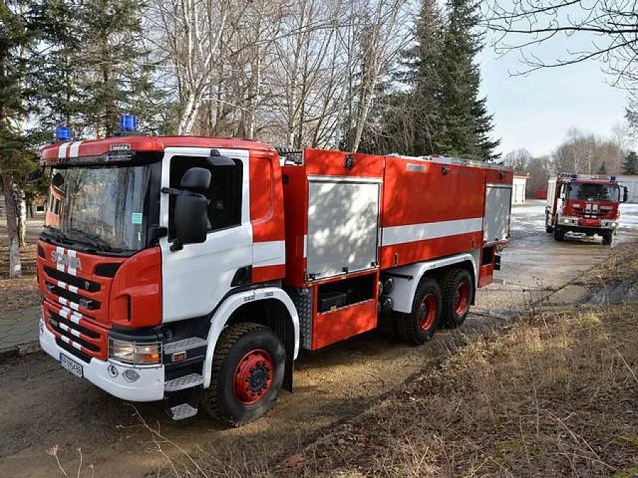 Деца изгоряха във фургон