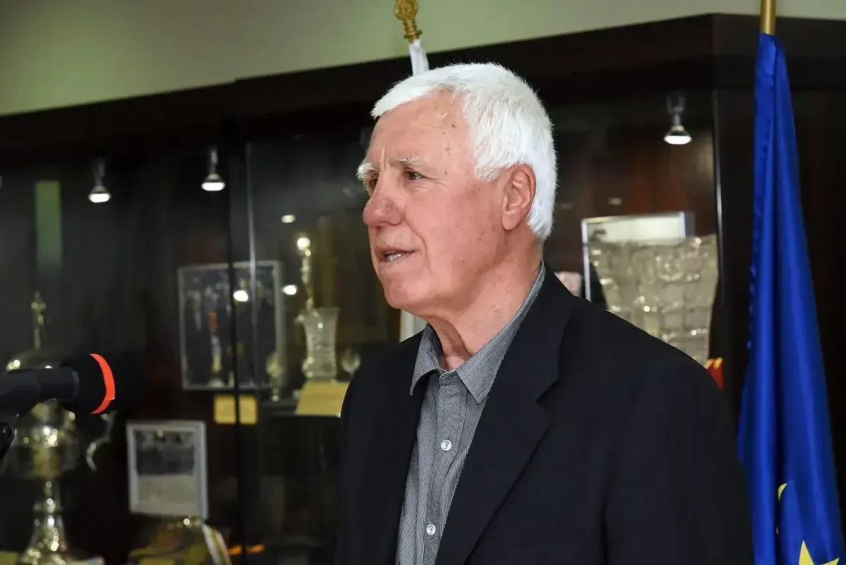 Паро Никодимов побесня! Посочи пиявиците в ЦСКА