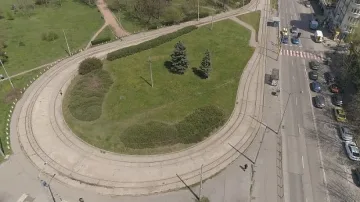 Обръщалото на трамвай №6 не е станало частна собственост