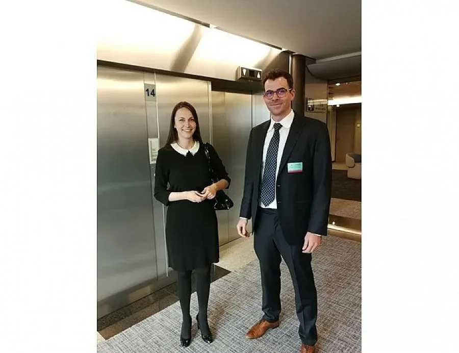 Ева Майдел разговаря с вицепрезидента на Фейсбук