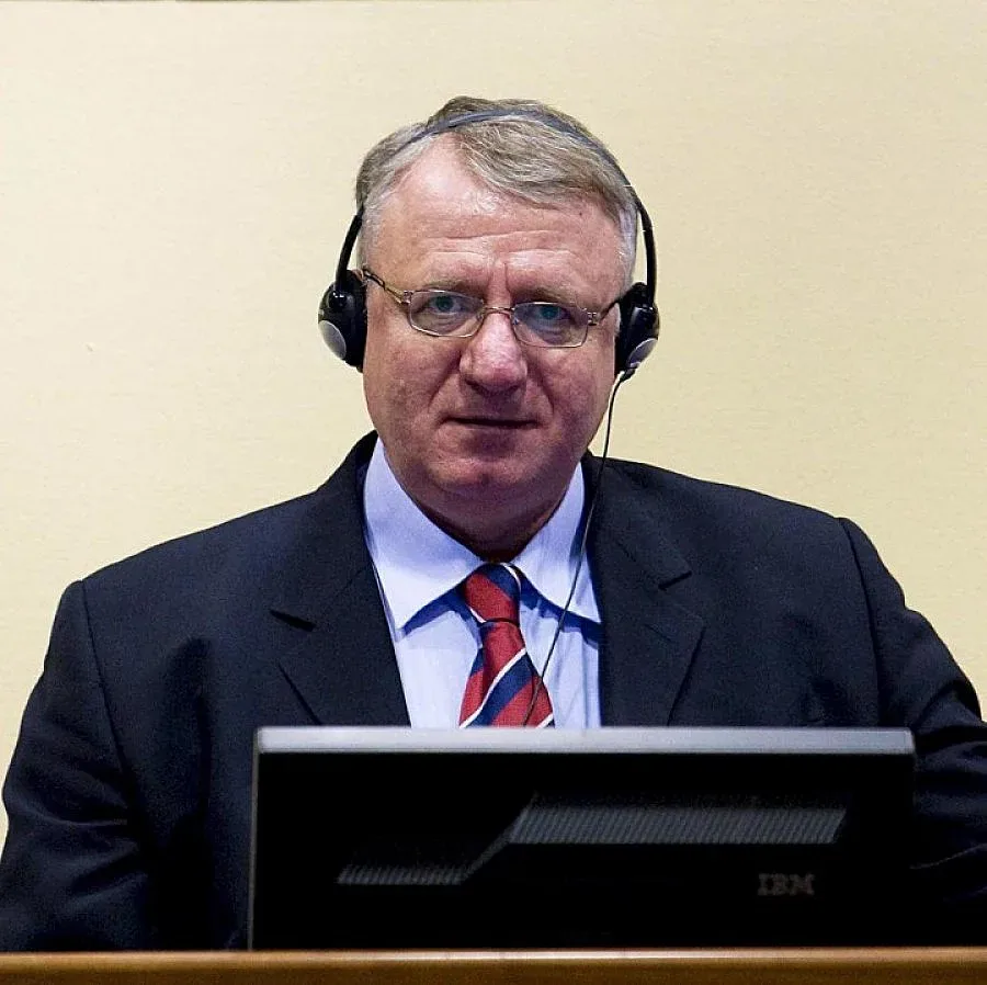 Осъдиха Шешел, но няма да лежи в затвора