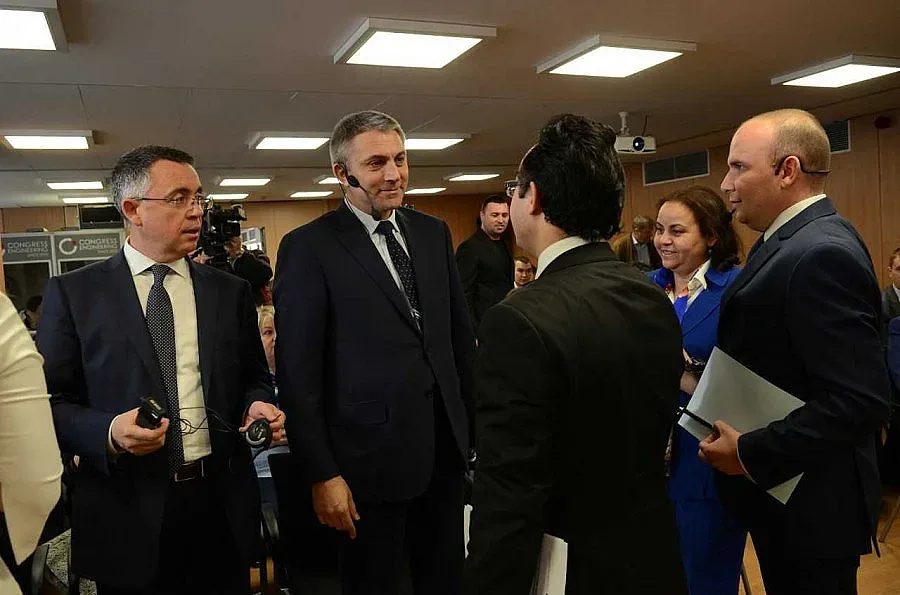 Карадайъ: EС има нужда от обща отбрана в рамките на НАТО