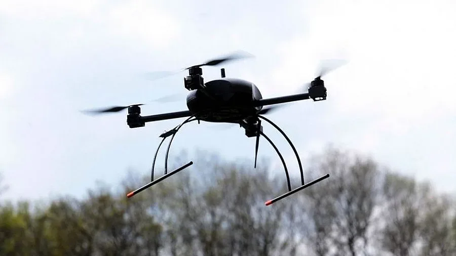 Зрелищен провал на първата пощенска пратка с дрон