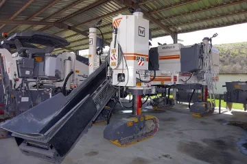 Агромах с първа за България многофункционална бетонополагаща машина от последно поколение