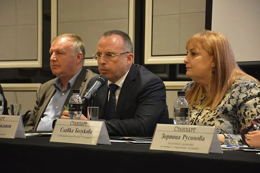 НА ДИСКУСИЯТА НА "СТАНДАРТ": Порожанов каза Да! На българските храни