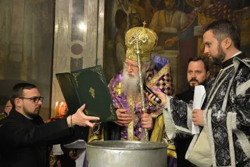 Църквата стартира осмото мироварене