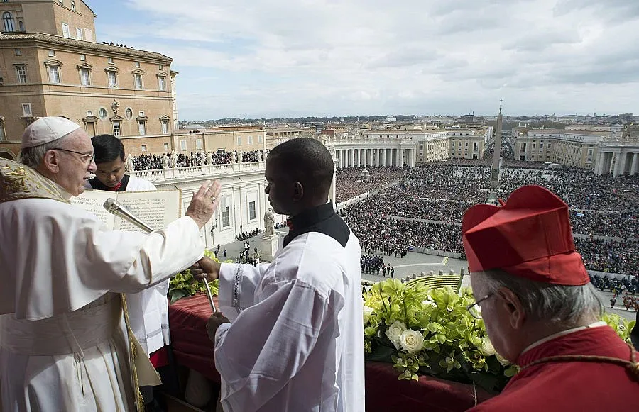 На Великден Папата призова за мир в Светите земи