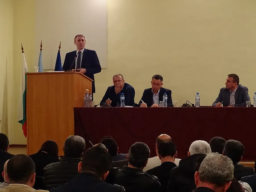 Карадайъ: Трябва да сме активни и готови за властта