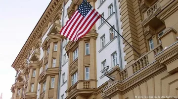 КОНТРАУДАРЪТ: Русия гони 60 US дипломати и закрива консулство