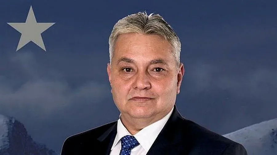 Лекар сменя Гамишев в парламента