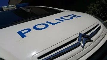 Тежко е състоянието на жената, залята с киселина