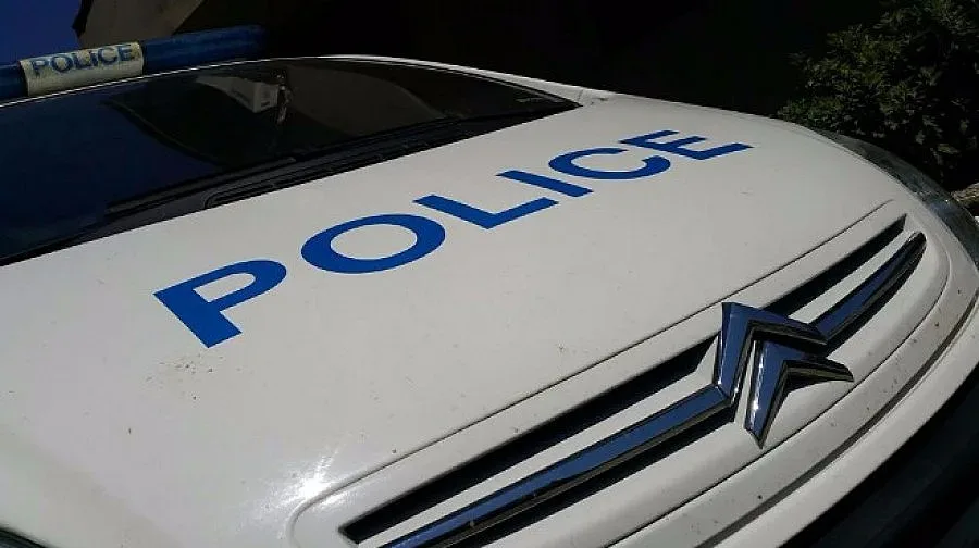 Тежко е състоянието на жената, залята с киселина