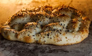 Дълги опашки се извиха за уникален турски деликатес