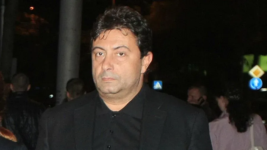 Шефът на БНТ води "Стани богат"?