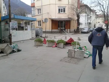 Дават 500 000 лв. за пораженията от урагана във Враца