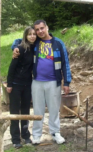 Погребват разделени Ради и Илияна