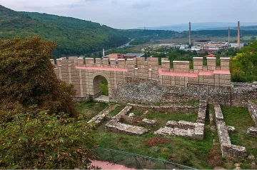 Кракраленд на поправка