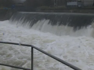 Столична община отделила 100 000 лева за почистване на преливници