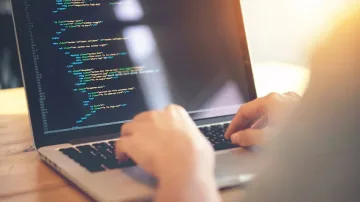 IT секторът с Е2.5 млрд. оборот