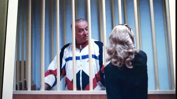 ЗАРАДИ ОТРОВЕНИЯ РАЗУЗНАВАЧ: Лондон бойкотира световното по футбол