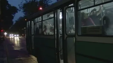 Представят идеята за нощен градски транспорт в София