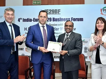 Индийци питат за инвестиции у нас