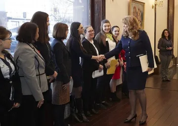 Вицепрезидентът награди победителки в инициатива на британското посолство