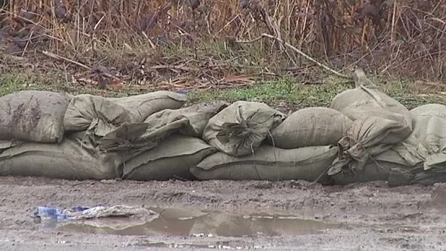 СТРАХ! Бургазлии опасаха езеро Вая с изкуствена дига