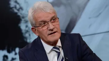 Аталай за протеста в защита на доктора: Безсилие на властта или отвличане на вниманието от ЧЕЗ