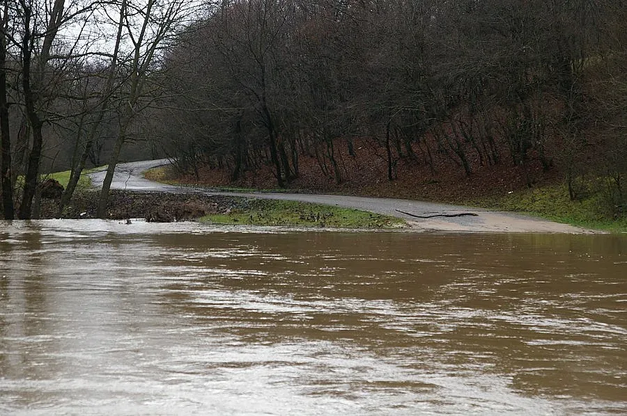 Тунджа се вдигна с 1,5 метра